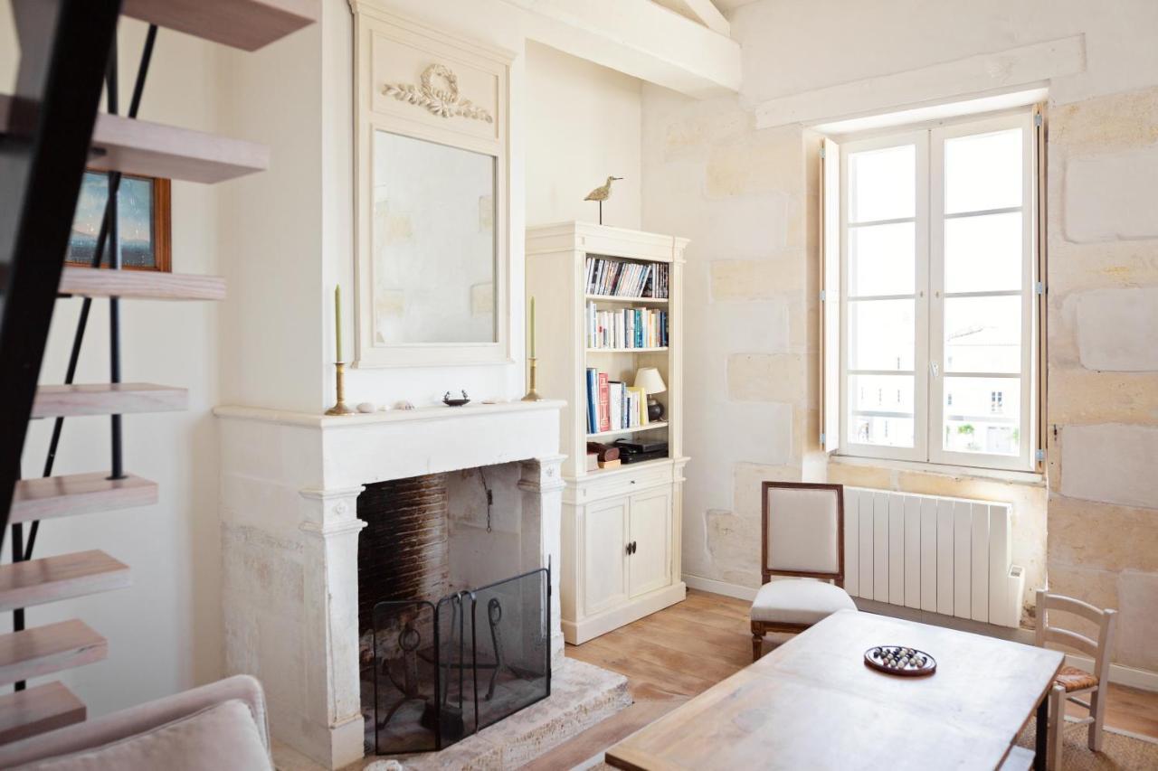 XVIII Century Gem With Magnificent Views Of The Harbour With A Private Garage Apartment Saint-Martin-de-Re Exterior photo