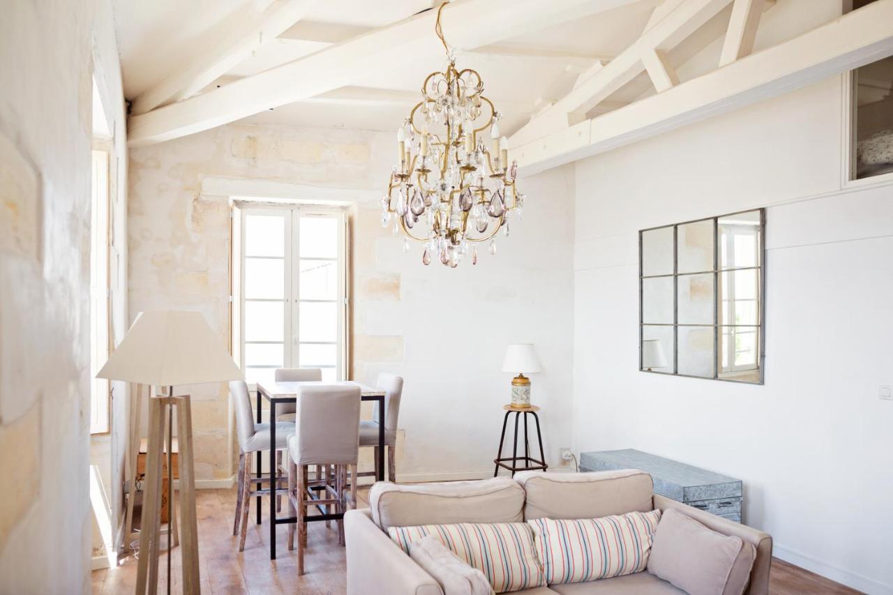 XVIII Century Gem With Magnificent Views Of The Harbour With A Private Garage Apartment Saint-Martin-de-Re Exterior photo