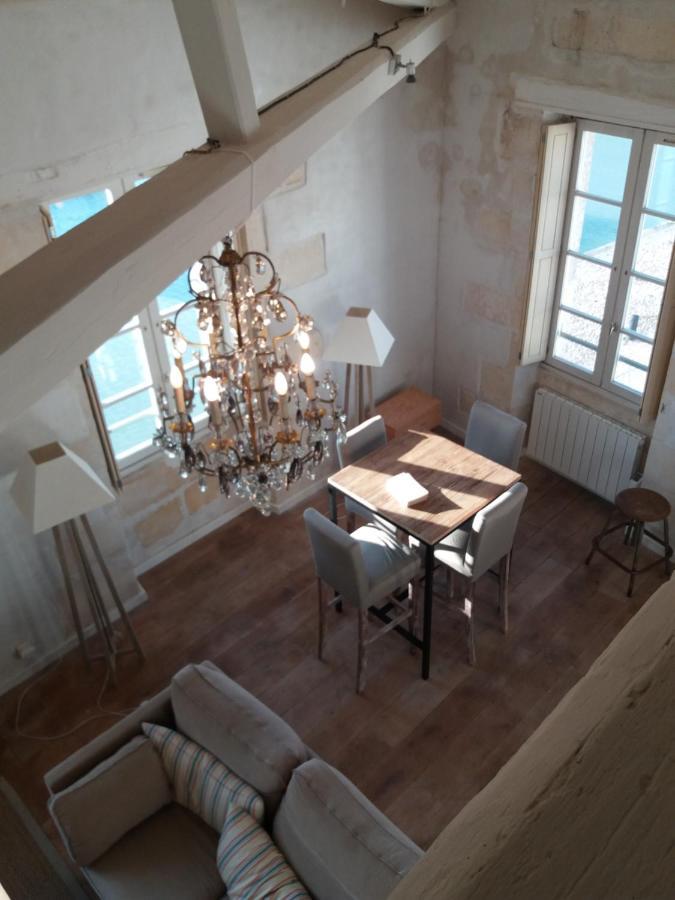 XVIII Century Gem With Magnificent Views Of The Harbour With A Private Garage Apartment Saint-Martin-de-Re Exterior photo